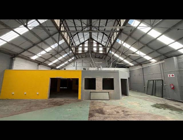 550M² MINI FACTORY TO LET IN DURBAN CENTRAL
